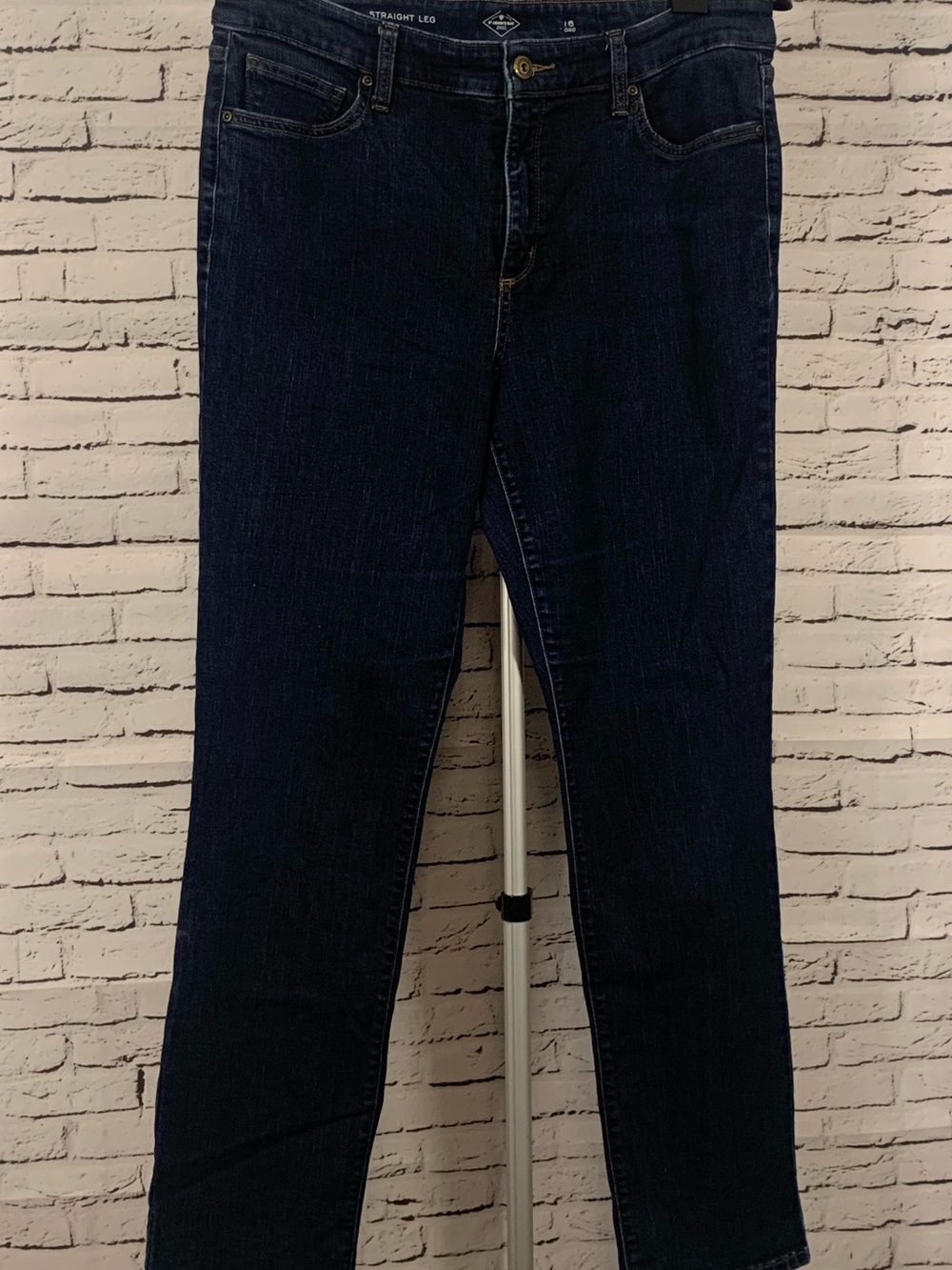 St. John's Bay Straight Leg Womens 16 Long Jeans in Dark Blue Wash